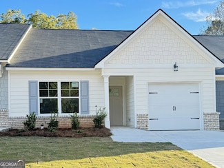 37 Silver Leaf Ln, Dawsonville, GA 30534