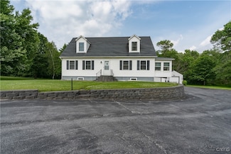 60 Van Buren St, Antwerp, NY 13608