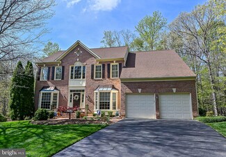 8604 Cross Oaks Ln, Fairfax Station, VA 22039
