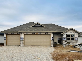 661 N Montego St, Nixa, MO 65714