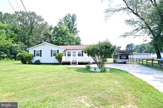 37565 Oaks Rd, Charlotte Hall, MD 20622