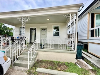 9133 Fig St, New Orleans, LA 70118