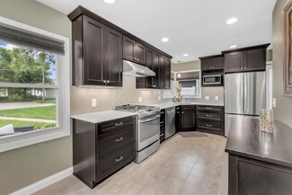 2851 Sumter Ave S, Saint Louis Park, MN 55426