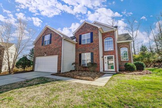 8100 Laurel Run Dr, Charlotte, NC 28269