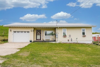719 Elk Run Rd, Bruceton Mills, WV 26525