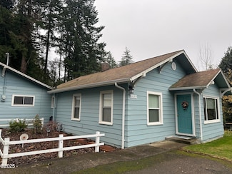 1572 NE Arcadia Dr, Toledo, OR 97391