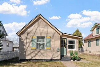 2143 Ann Arbor St, Saint Paul, MN 55104