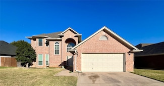 9113 Trail Wood Dr, North Richland Hills, TX 76182