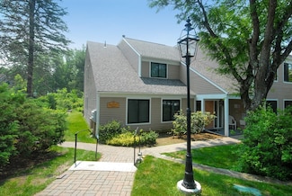 19 Concord Greene Unit 3, Concord, MA 01742