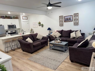 1063 Jaylee Dr Unit 3, Rigby, ID 83442