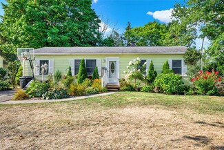 206 Rutherford Dr, Greensburg, PA 15601