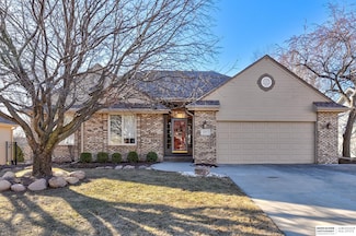 13517 Taylor St, Omaha, NE 68164