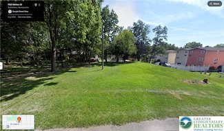 1118 W Lehigh St, Bethlehem, PA 18018
