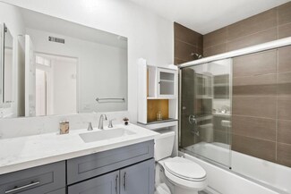 7215 Calabria Ct Unit 74, San Diego, CA 92122