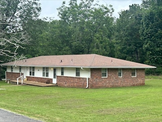 106 Doris Ln Unit A and B, Florence, AL 35630