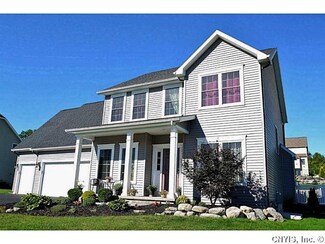 5868 Invincible Dr, Jamesville, NY 13078