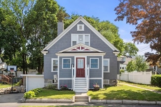 28 Saltonstall Rd, North Andover, MA 01845