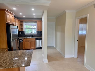 2901 NE 51st St Unit 10, Fort Lauderdale, FL 33308
