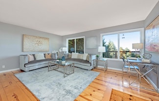 14826 Skyline Blvd Unit 3, Redwood City, CA 94062