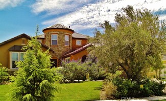 5206 Village Green Ln, Bakersfield, CA 93306