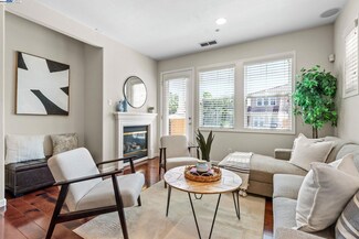 3347 Monaghan St Unit 67, Dublin, CA 94568