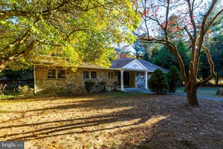 820 Crestview Dr, Springfield, PA 19064