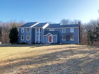12 Smithfield Place, South Dartmouth, MA 02748