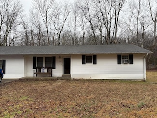 1269 Bella Vista Dr, Jackson, MO 63755