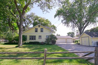 3300 Gabriel Ave, Zion, IL 60099