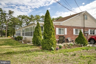 1 Walnut St Unit A, Toms River, NJ 08757