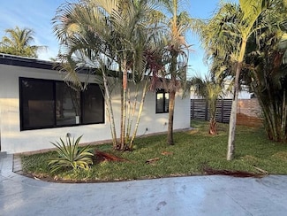 1449 SE 8th St, Deerfield Beach, FL 33441