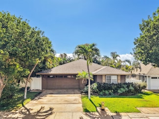 214 Kauhaa St, Kihei, HI 96753