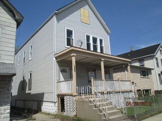 7622 W 61st Place, Summit Argo, IL 60501