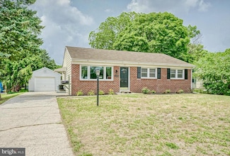 424 Sheridan Ave, Paulsboro, NJ 08066
