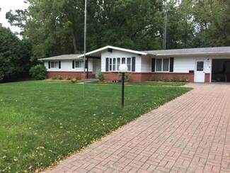 124 W Oates St, Shullsburg, WI 53586