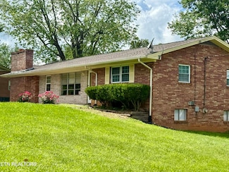 3633 Cunningham Rd, Knoxville, TN 37918