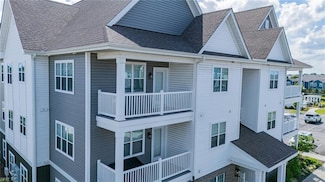 1724 Dromolin Dr Unit 308, Virginia Beach, VA 23456