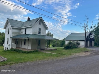 324 Allegheny Ave, Eagles Mere, PA 17731