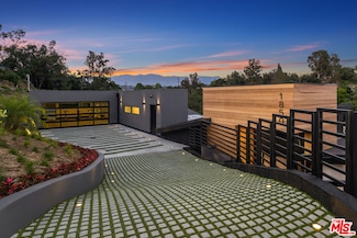 1850 Upperton Ave, Los Angeles, CA 90042