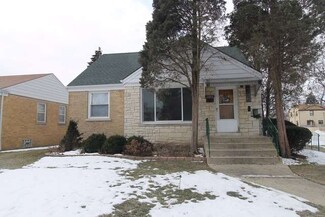 2500 S 5th Ave, Riverside, IL 60546