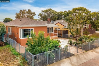 66 Murdock St, Richmond, CA 94804