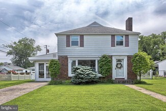 1387 Letchworth Rd, Camp Hill, PA 17011
