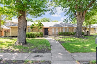 2641 Pinehurst Dr, Plano, TX 75075