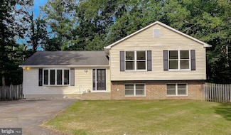 12035 Susan Ln, Lusby, MD 20657