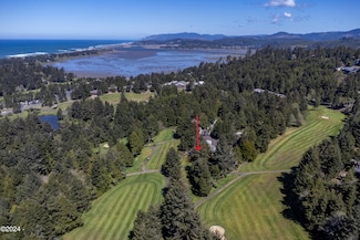 600 Island Dr, Lincoln City, OR 97367