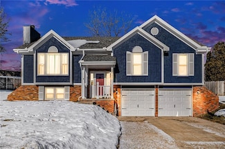 3509 Robin Ln, Saint Joseph, MO 64506
