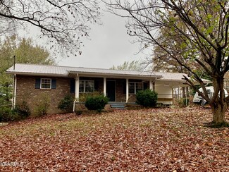 1209 Woodland Dr, Loudon, TN 37774