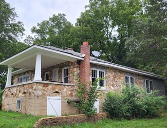 104 N Mound St, Doniphan, MO 63935