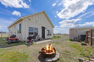 38180 Fitness Ln E, Davenport, WA 99122