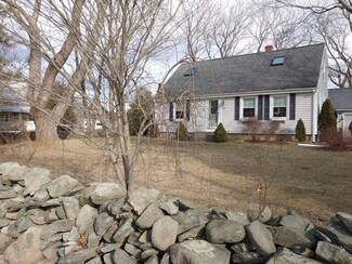 419 Maple Ave, Swansea, MA 02777
